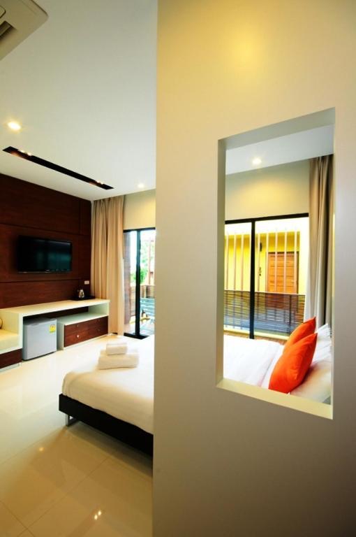 Capstone Resort Haad Chao Samran Rum bild