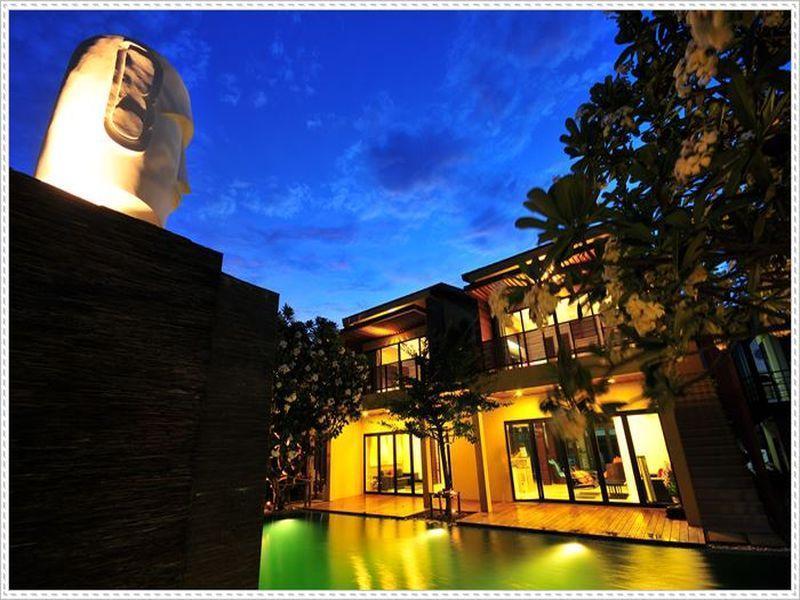 Capstone Resort Haad Chao Samran Exteriör bild